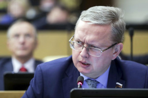 Делягин спрашивает: почему вы загоняете Россию в стагнацию? Ответ министра эксклюзивен