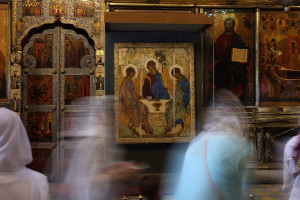 «Троица» обречена? Икона пережила все, но переживет ли либералов из минкультуры?