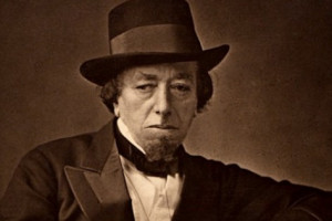 Почему мудрый Дизраэли проповедовал глупость?