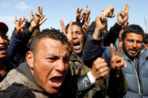 Мигрантский террор шагает по России: почему их больше не зовут «гастарбайтерами». Стрим