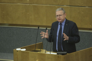 Спасите мелкое начальство