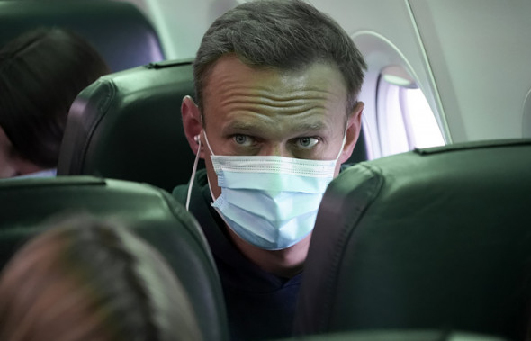 Навальный: странности «государственной» политики продолжаются