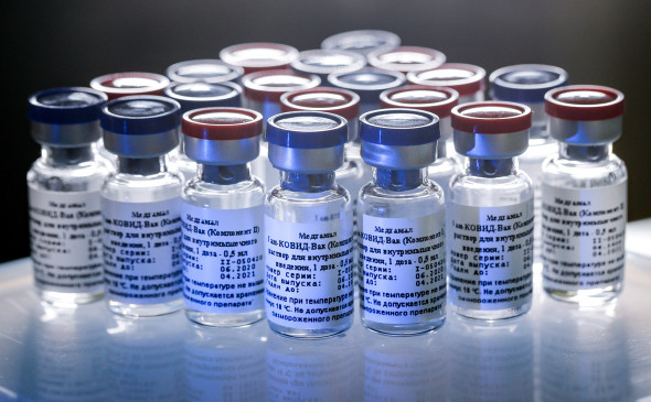 Профессиональные врачи анализируют и сопоставляют различные вакцины: экспертное заключение исключительной важности