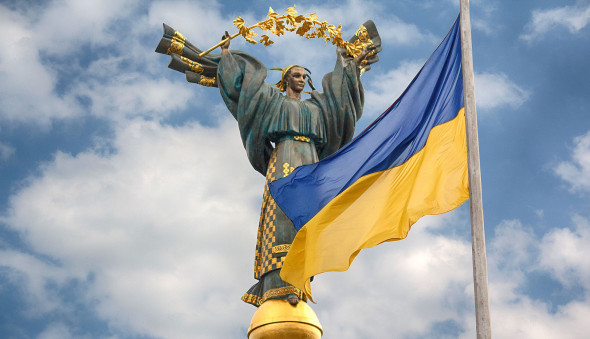 Вылетит ли голубь мира Украины из-под обломков национальной экономики?