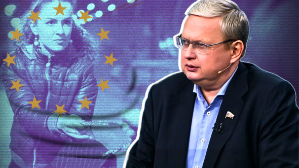 Сумочка на цепи: как европейские модницы спасаются от уличного грабежа